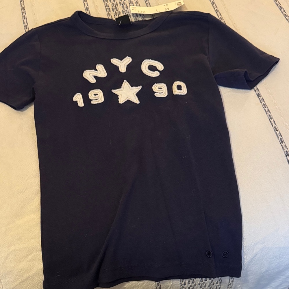 Urban Outfitters Navy Tee with NYC 1990 Star Design